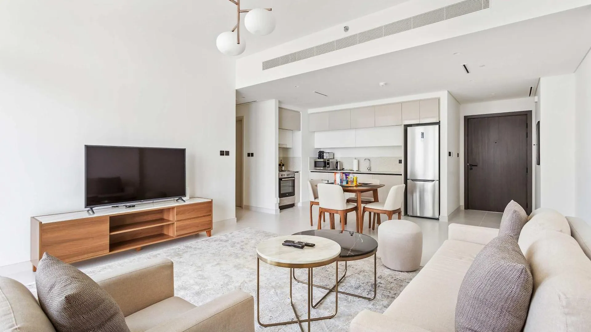 Silkhaus Marina View 1Bdr Marina Vista Tower Apartment Dubai